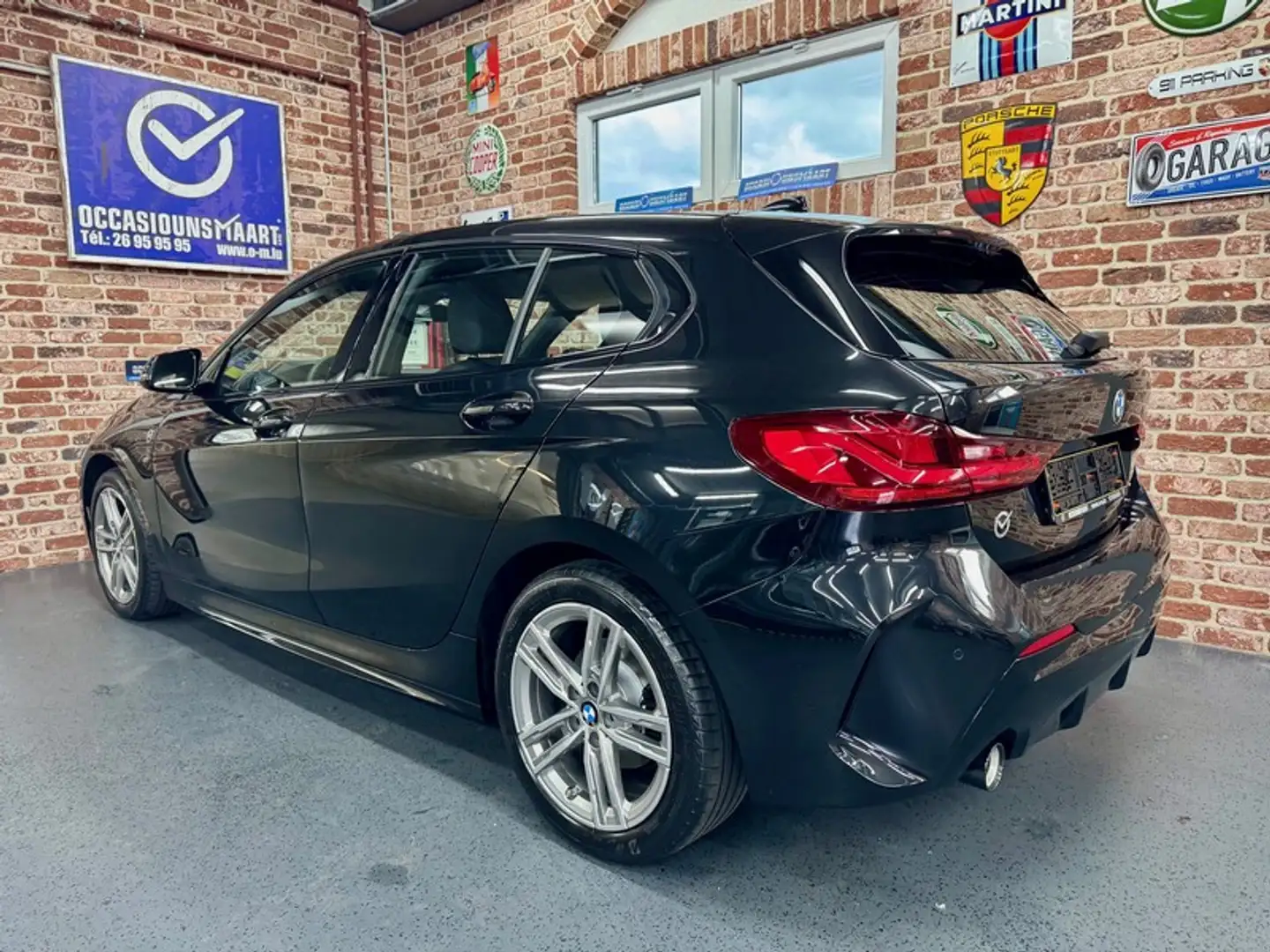 BMW 118 118i 1.5 136cv F40 M-Sport Noir - 2