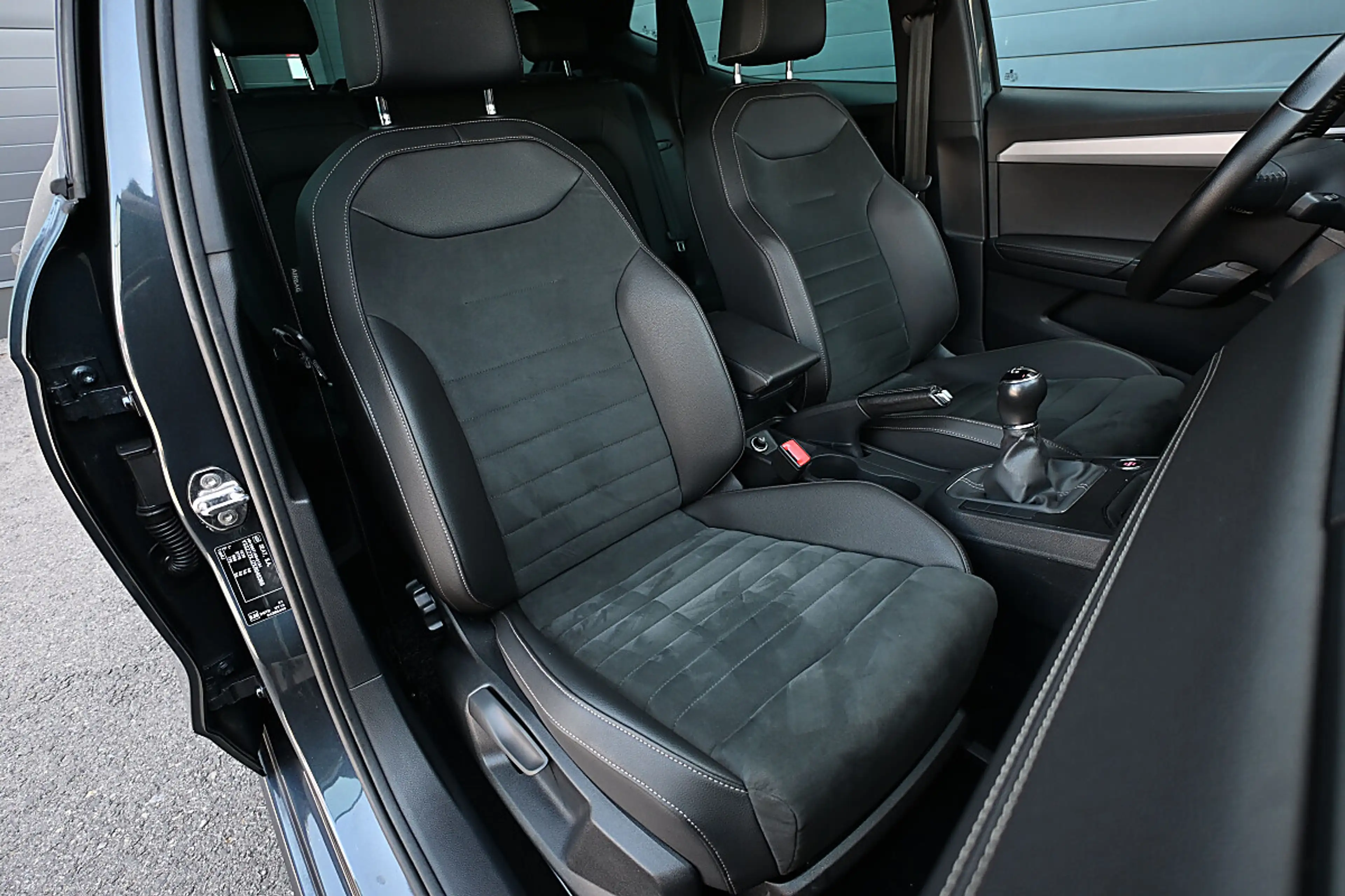SEAT Ibiza Xcellence 1,6 TDI CR LED, ACC, NAVI — photo 7