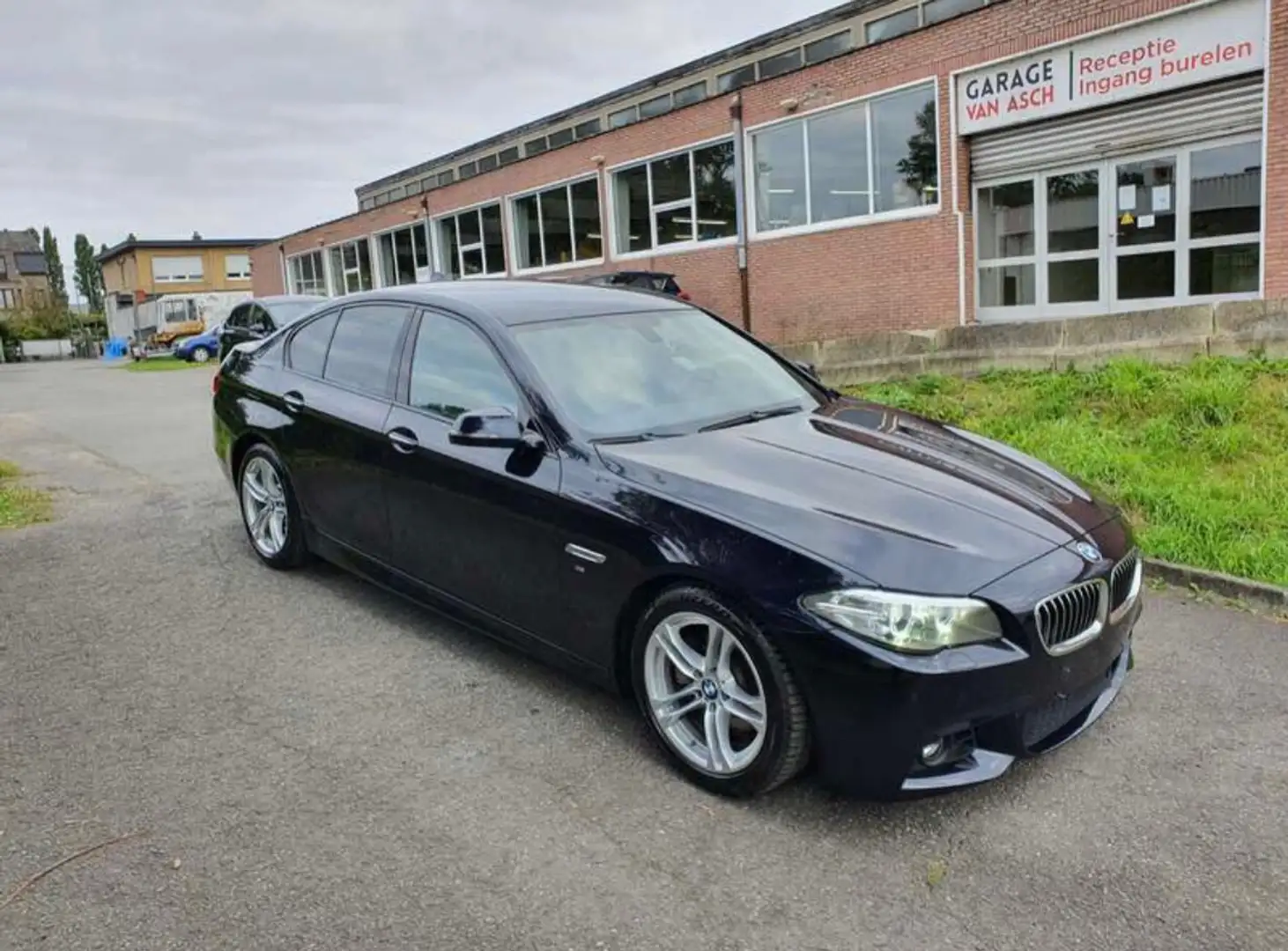 BMW 518 518 dA Zwart - 1