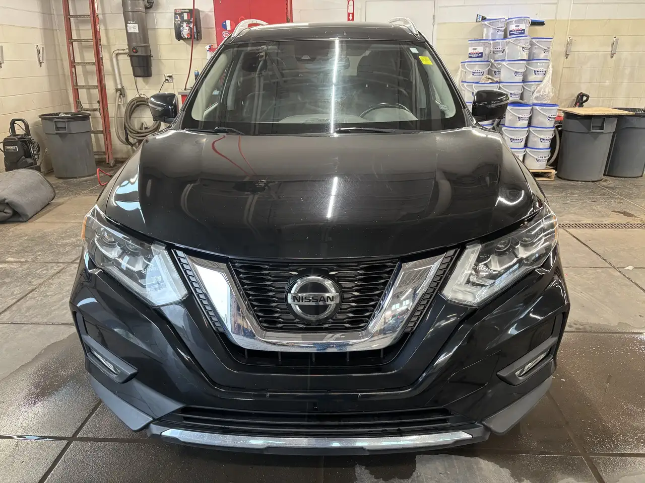 Nissan Rogue снимка Nissan Rogue