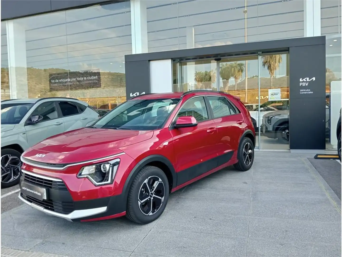 Kia Niro 1.6 GDi HEV 101,5kW (138CV) Concept - 1