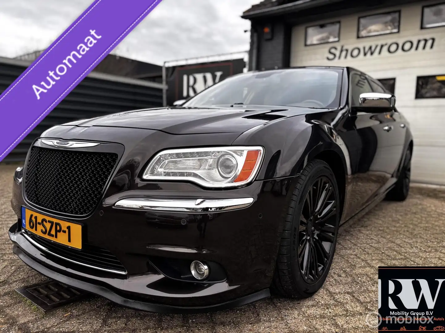 Chrysler 300C 3.6 V6 Executive Barna - 1