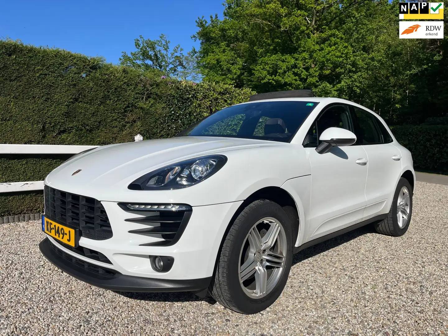Porsche Macan 2.0 Blanc - 1