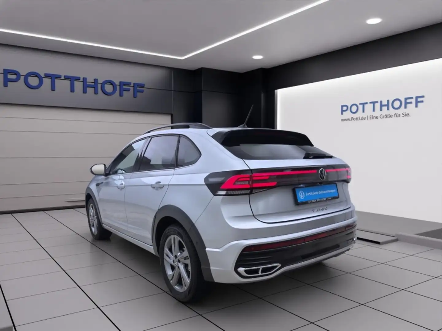 Volkswagen Taigo 1.0 TSI R-LINE IQ.LIGHT NAVI ACC SITZHZG Silber - 2