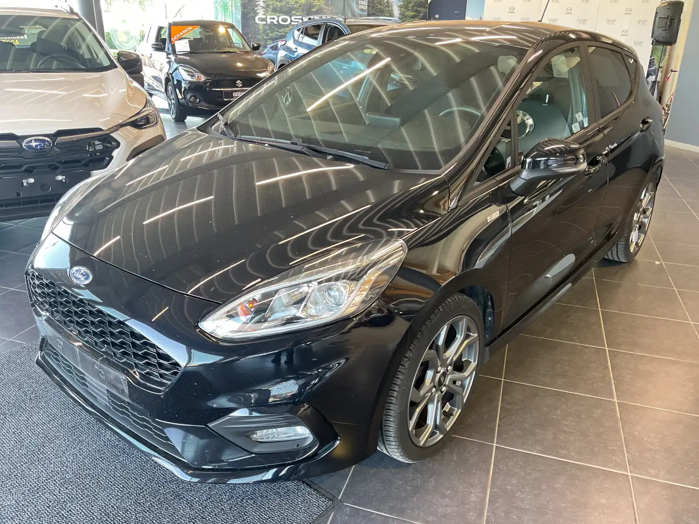 Ford Fiesta 1.0 EcoBoost ST-Line Zwart - 1