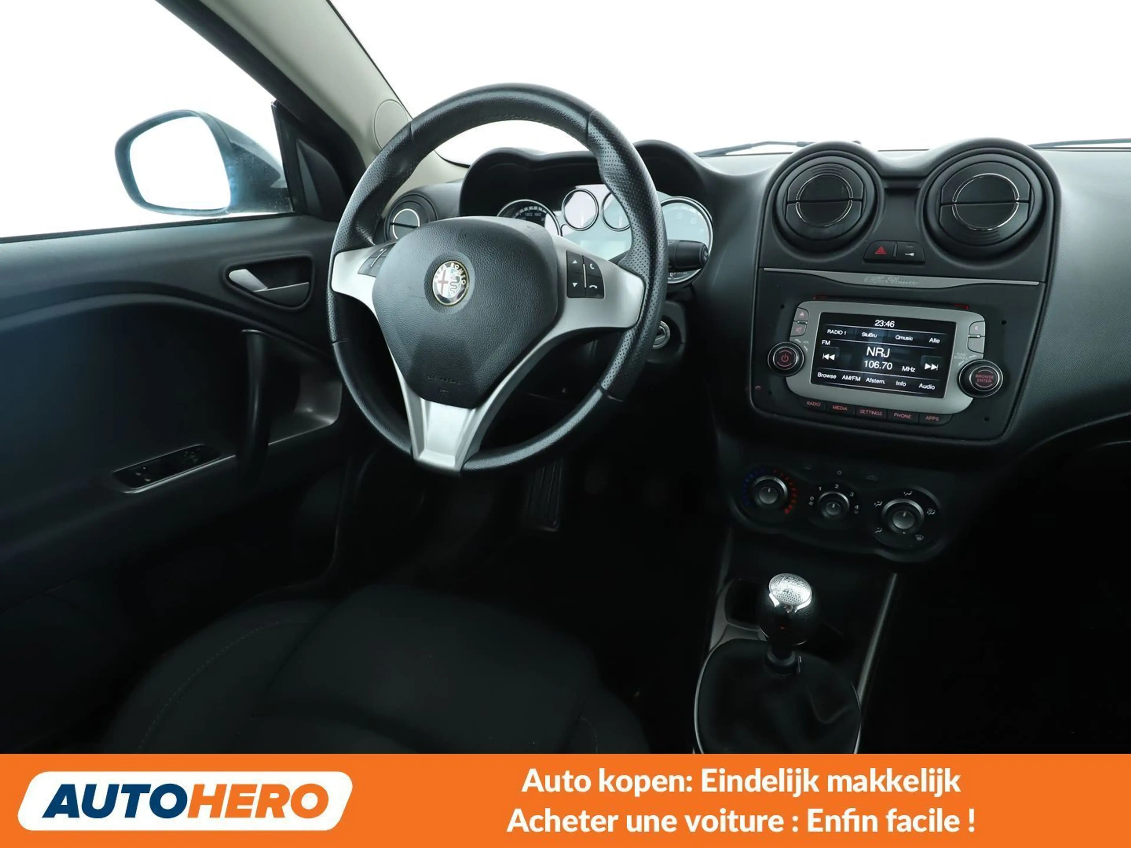 Alfa Romeo MiTo 1.4 Impression — photo 15