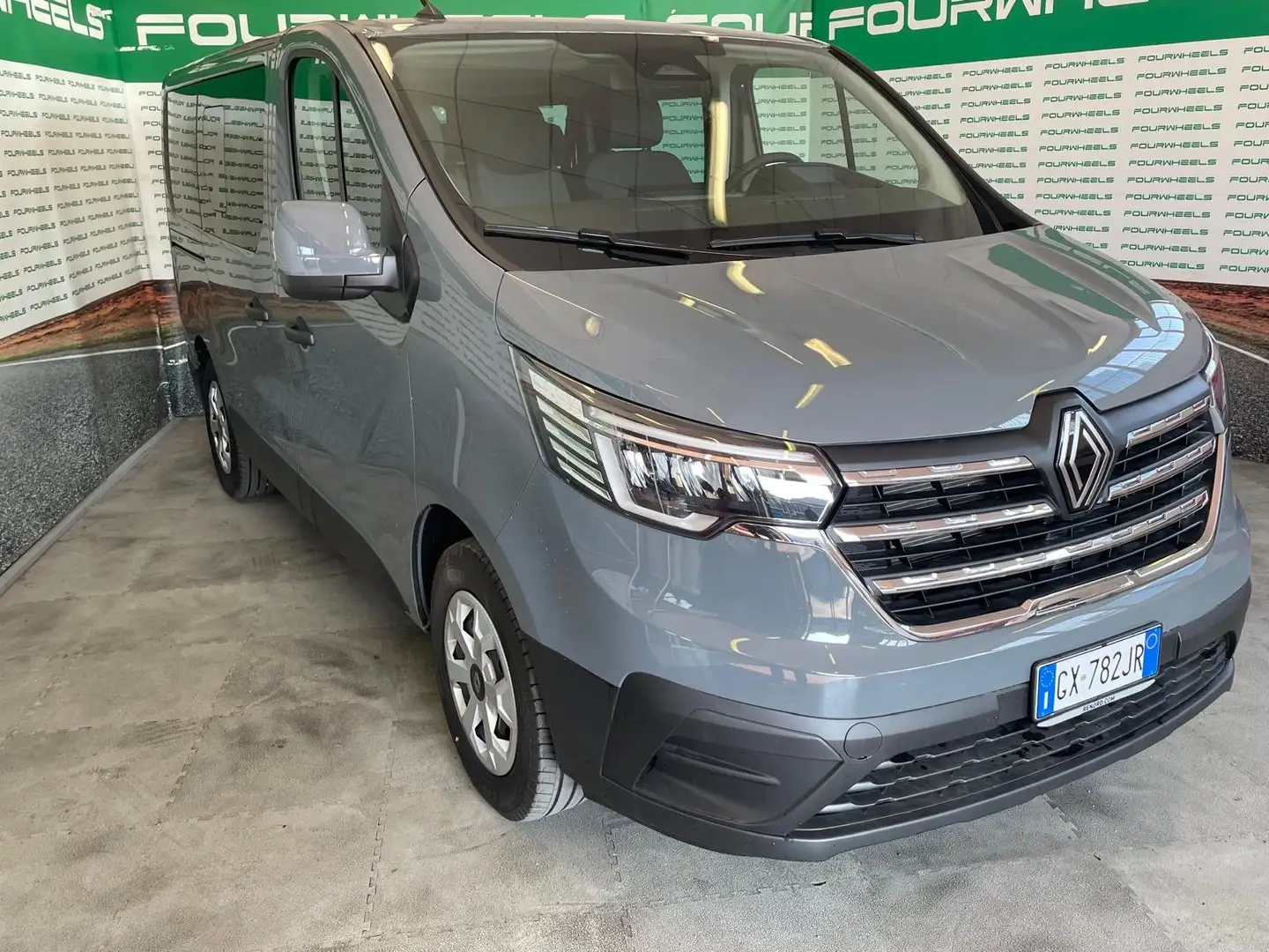 Renault TRAFIC PASSENGER -  KM 0 PROMO FINANZIAMENT0 Grigio - 2
