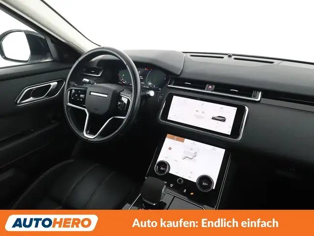 Land Rover Range Rover Velar view 13