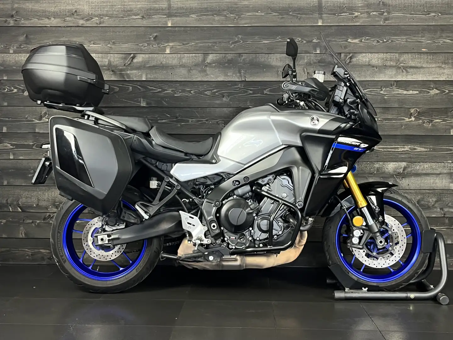 Yamaha Tracer 9 GT Gri - 2