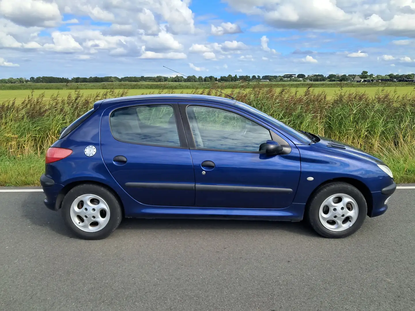 Peugeot 206 206 1.6-16V Gentry - 2