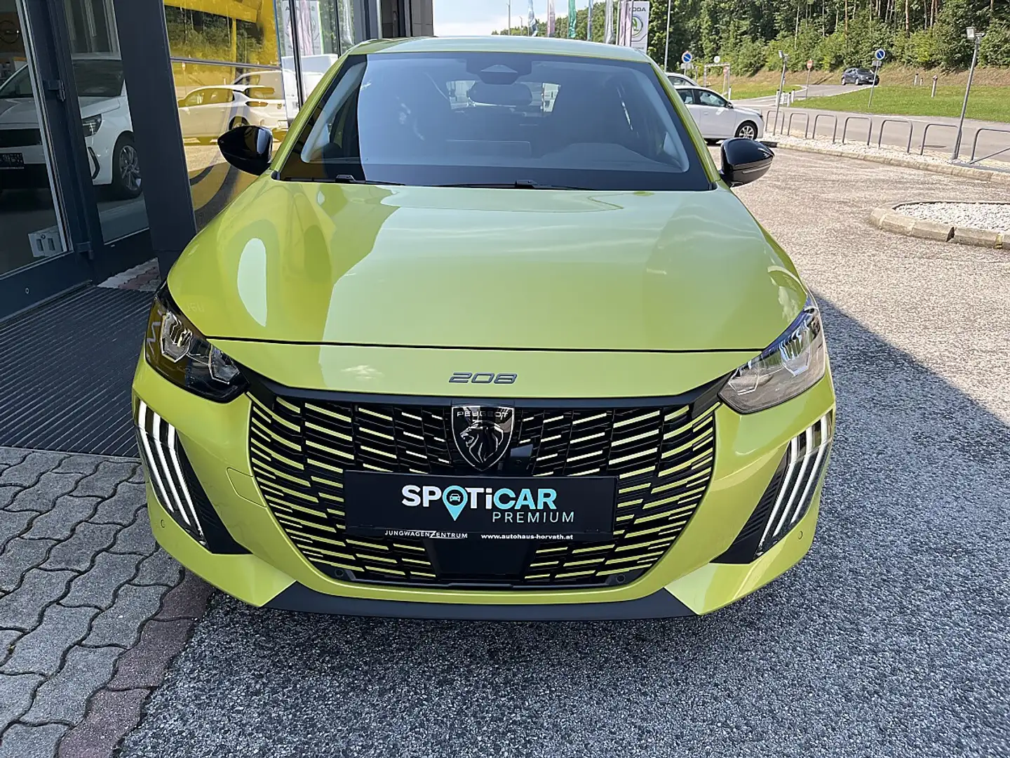 Peugeot 208 Hybrid 110 e-DCS6 Allure Gelb - 2