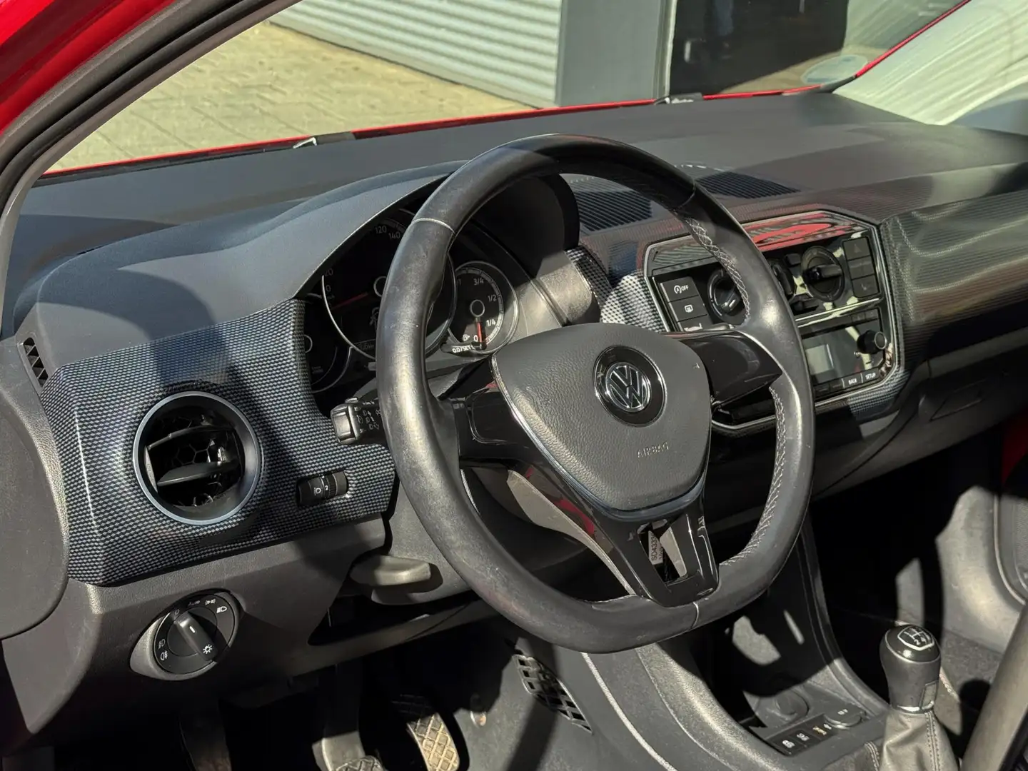 Volkswagen up! 1.0 BMT up! Beats - Airco I Sport velgen I PDC / L Rouge - 2