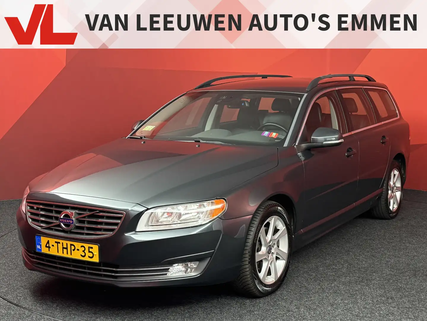 Volvo V70 1.6 T4 Nordic+ | Navi | Stoelverwarming | Automaat Grijs - 1