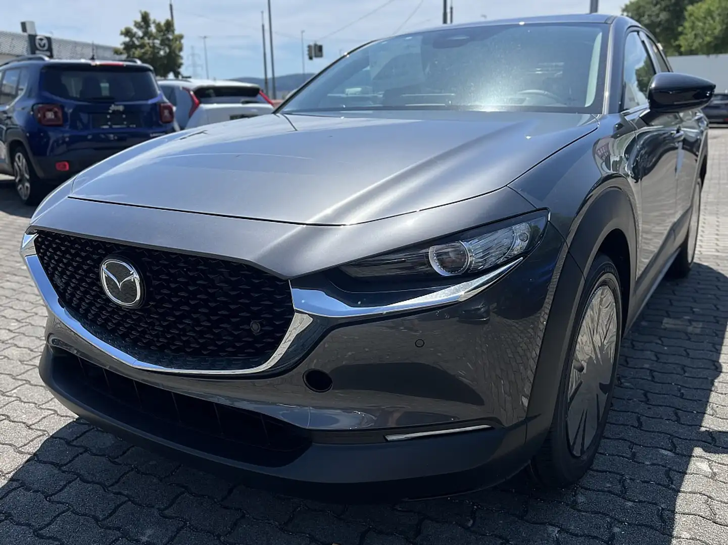Mazda CX-30 e-Skyactive G140 Homura Aut. Grau - 1