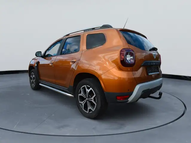 Dacia Duster view 3
