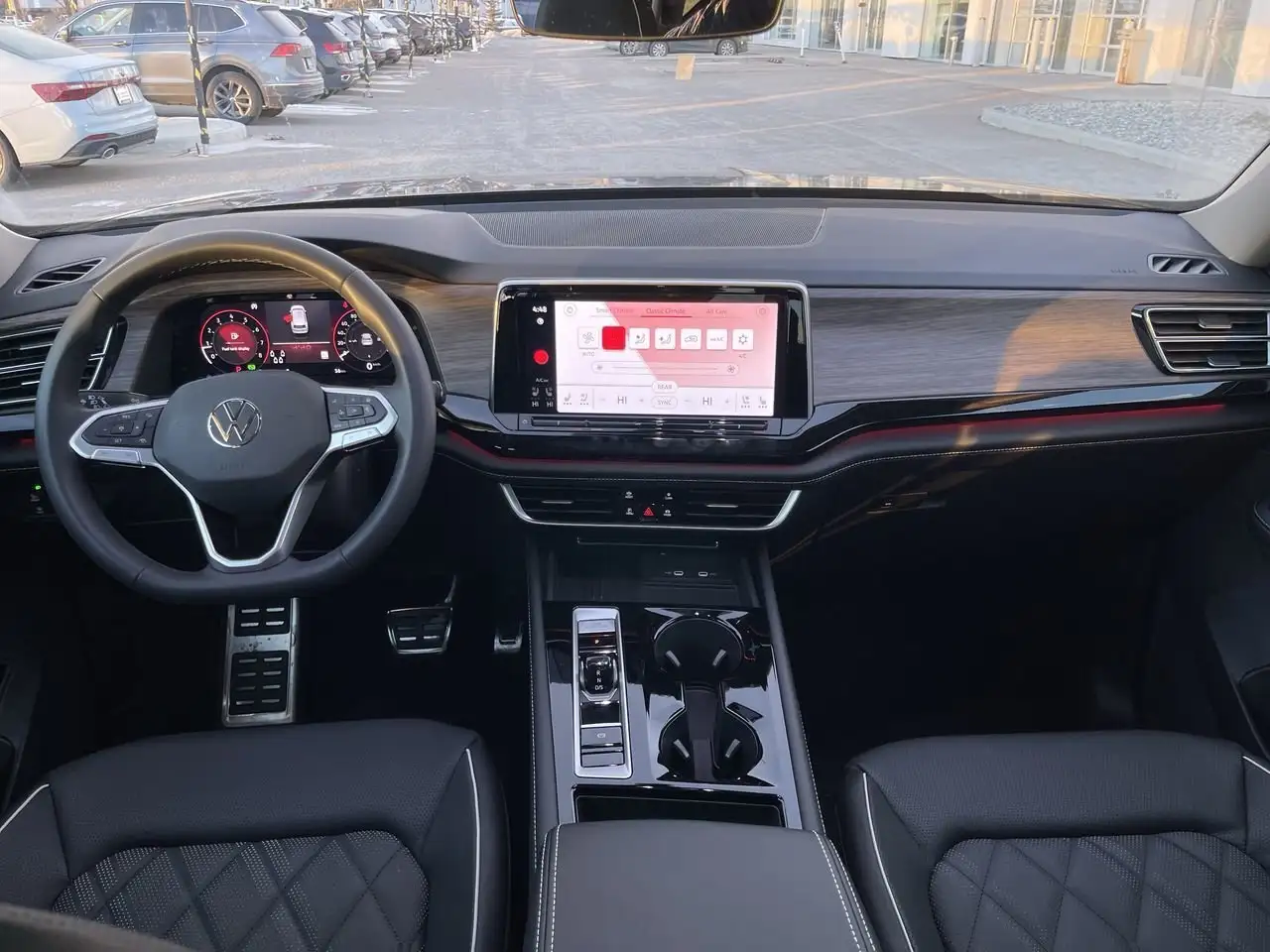 Volkswagen Atlas снимка Volkswagen Atlas