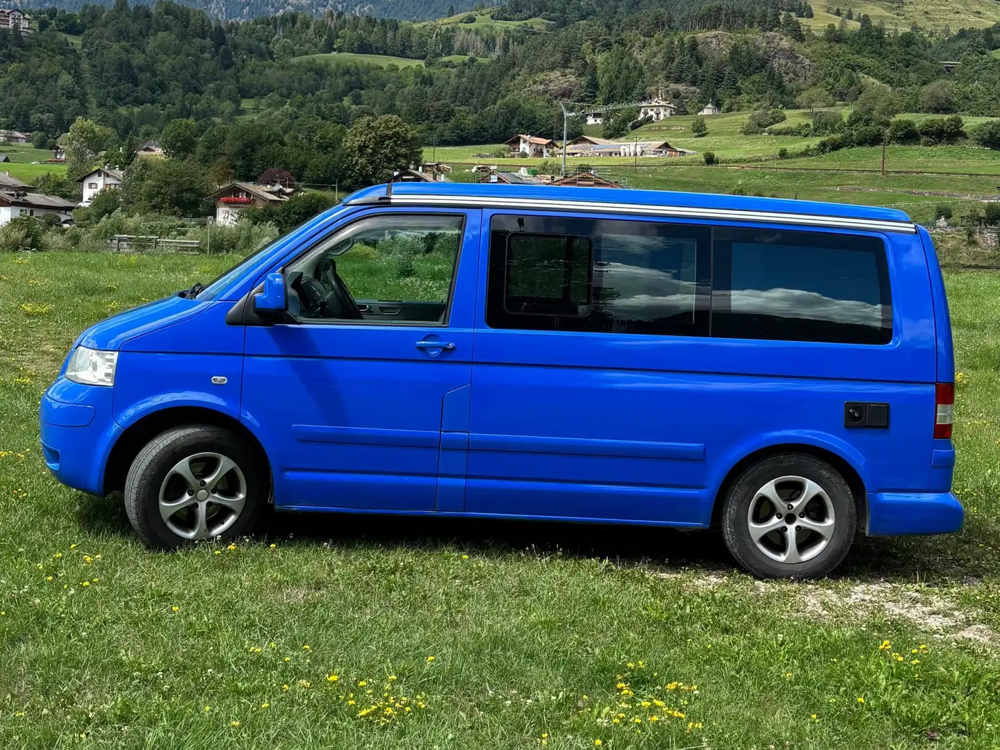 Volkswagen T5 California Blu/Azzurro - 2