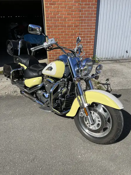 Suzuki VL 1500 - foto 2