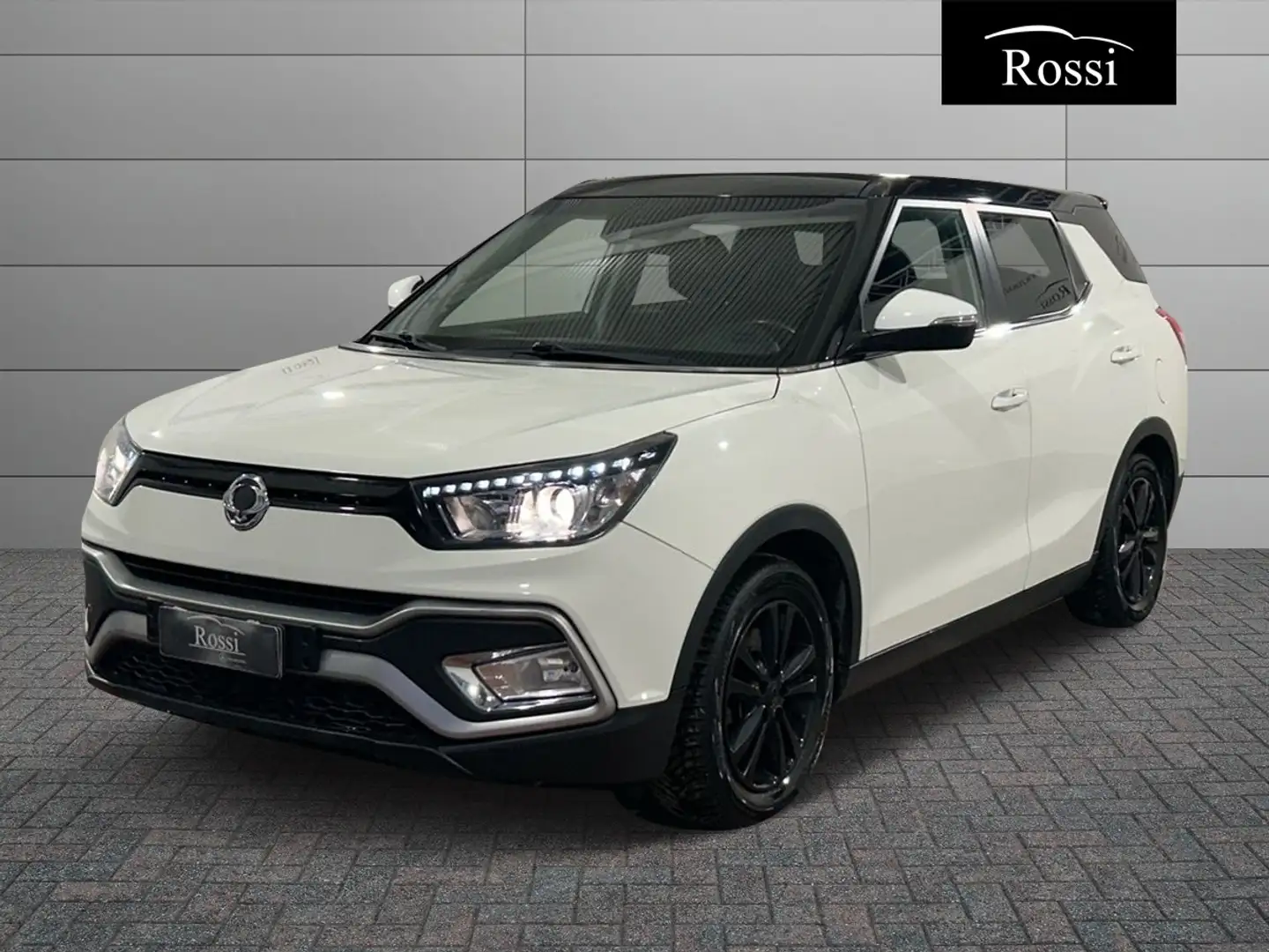 SsangYong XLV 1.6 Icon awd auto Bianco - 1