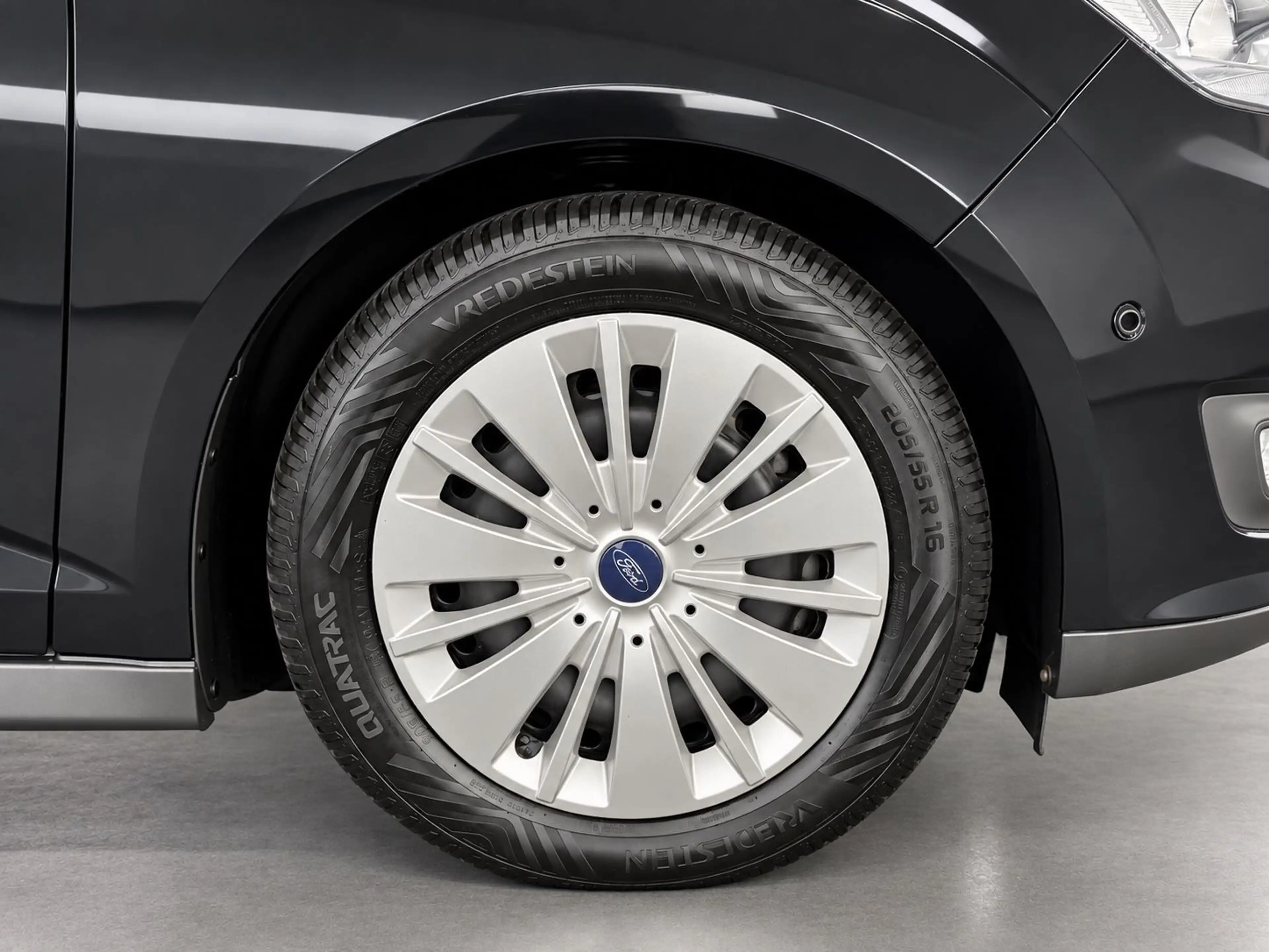 Ford Grand C-Max AUTOMATIK*7-SITZER*KAM*NAVI*WINTERP* — photo 10