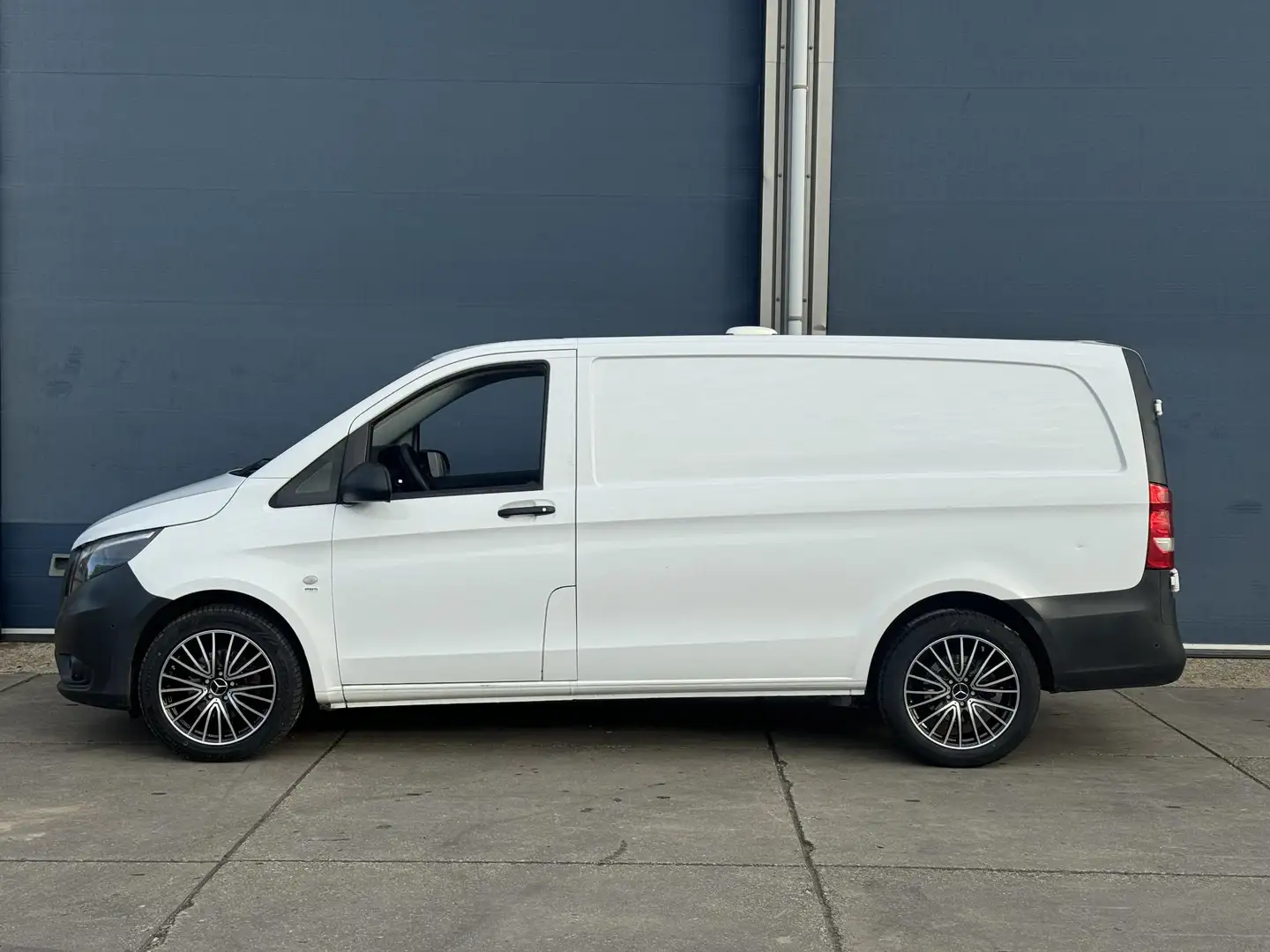 Mercedes-Benz Vito 116 CDI Lang AIRCO / CRUISE CONTROLE / NAVI / TREK - 2