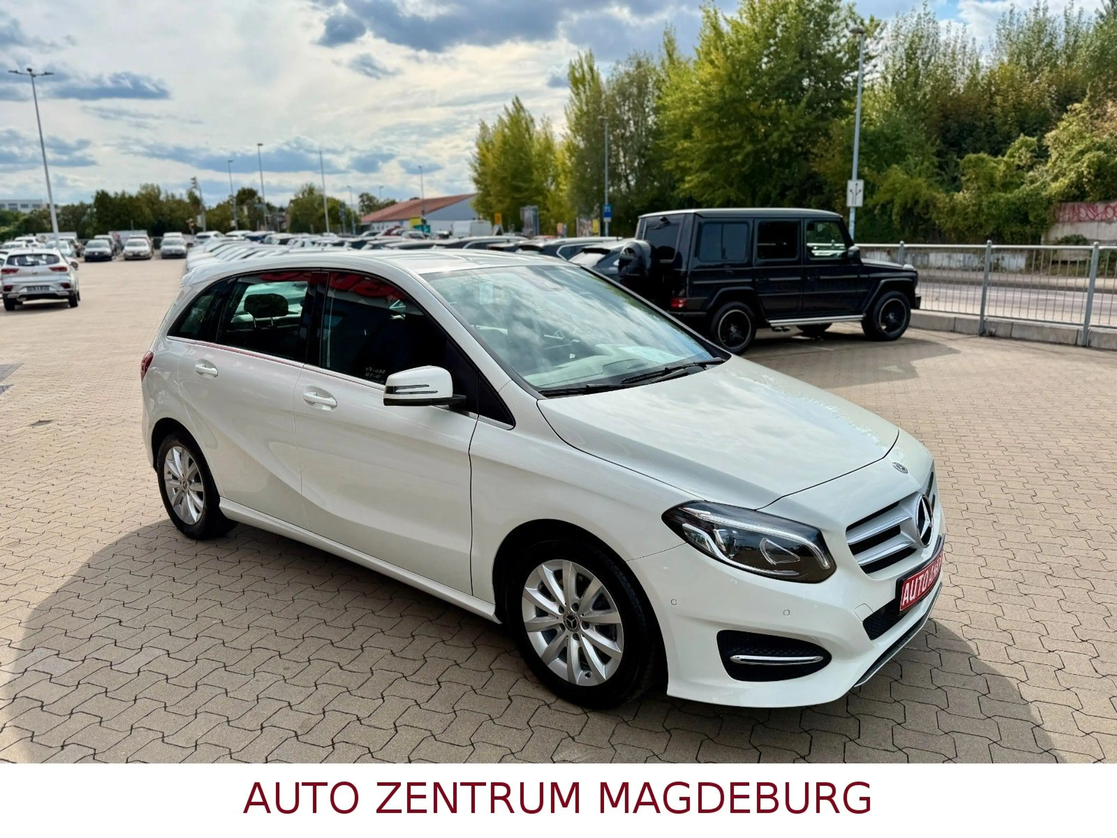 Mercedes-Benz B 180 *NAVI*LED*TEMPOMAT*LEDER*SH* — photo 4