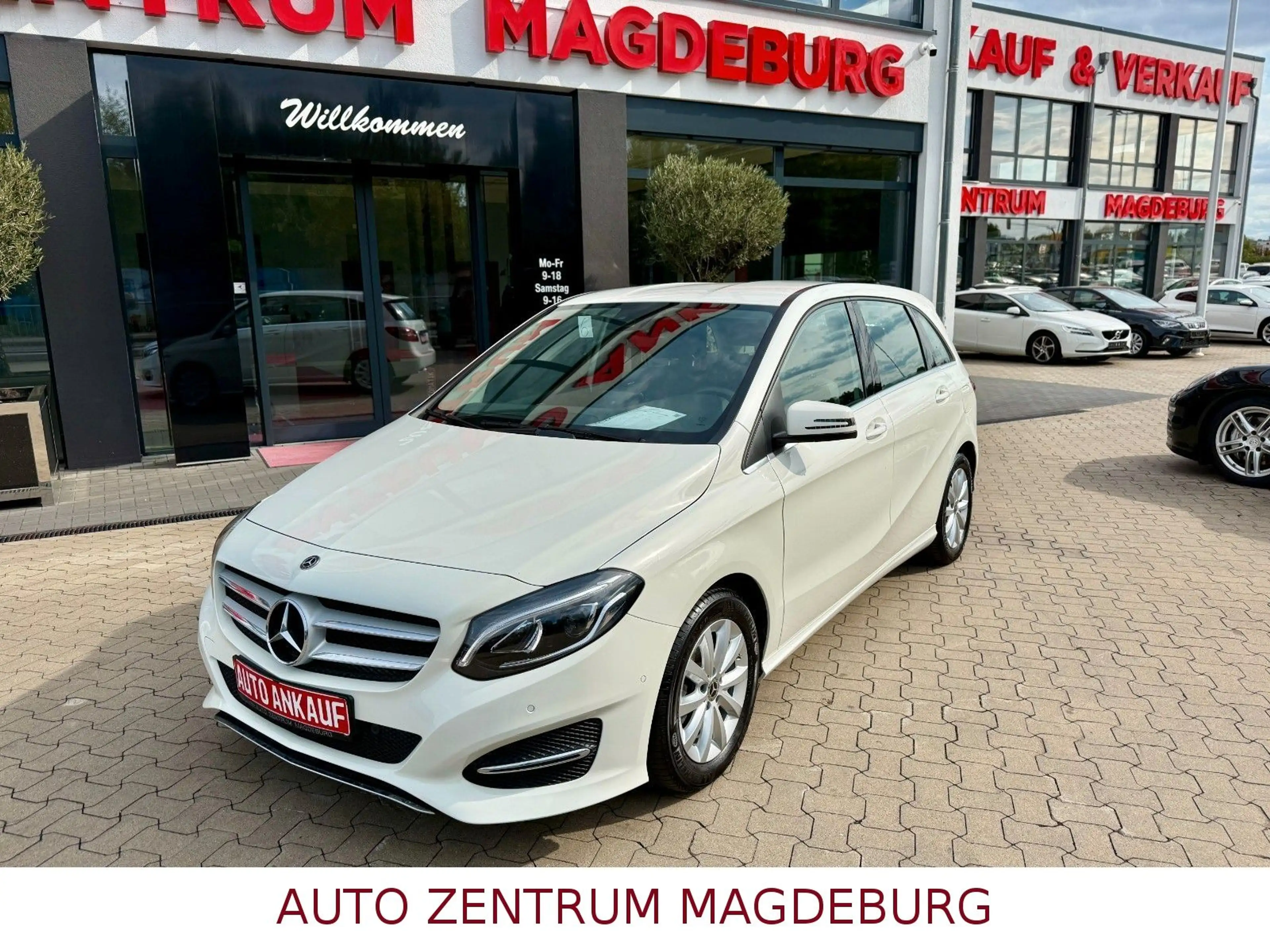 Mercedes-Benz B 180 *NAVI*LED*TEMPOMAT*LEDER*SH* — photo 2