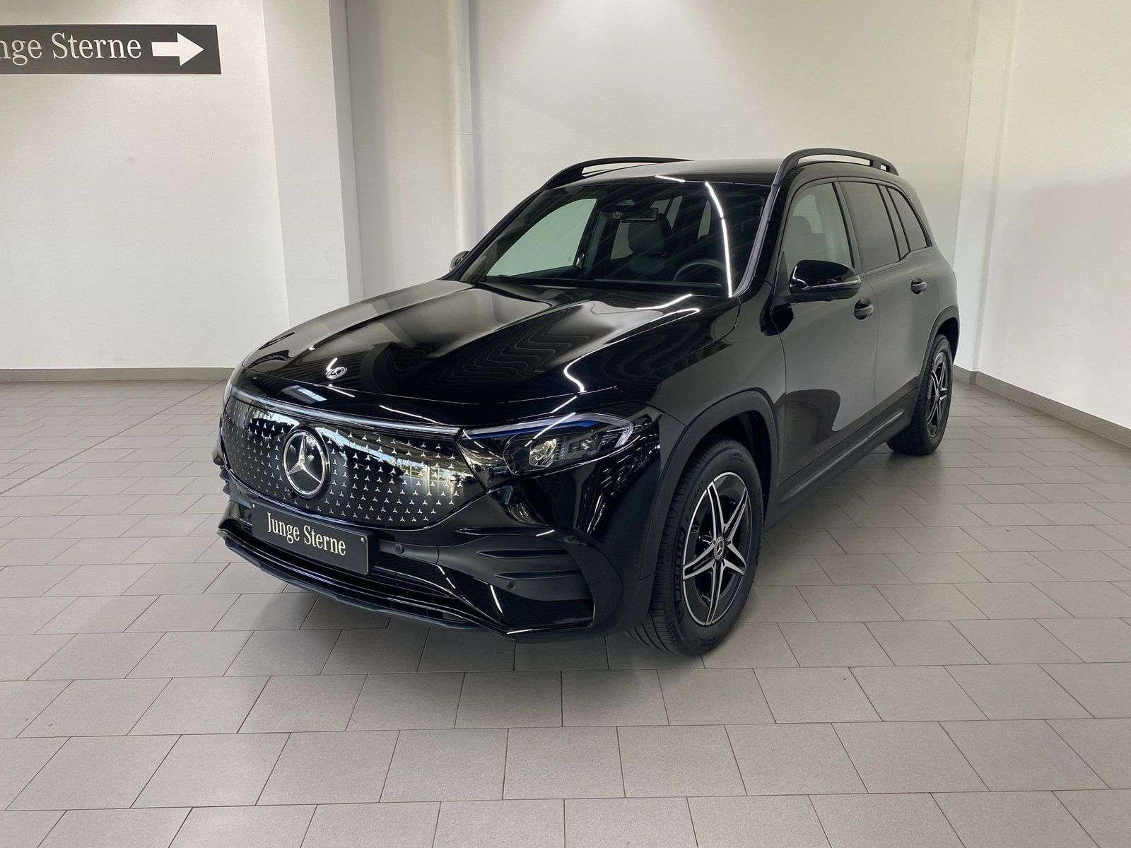 Mercedes-Benz EQB