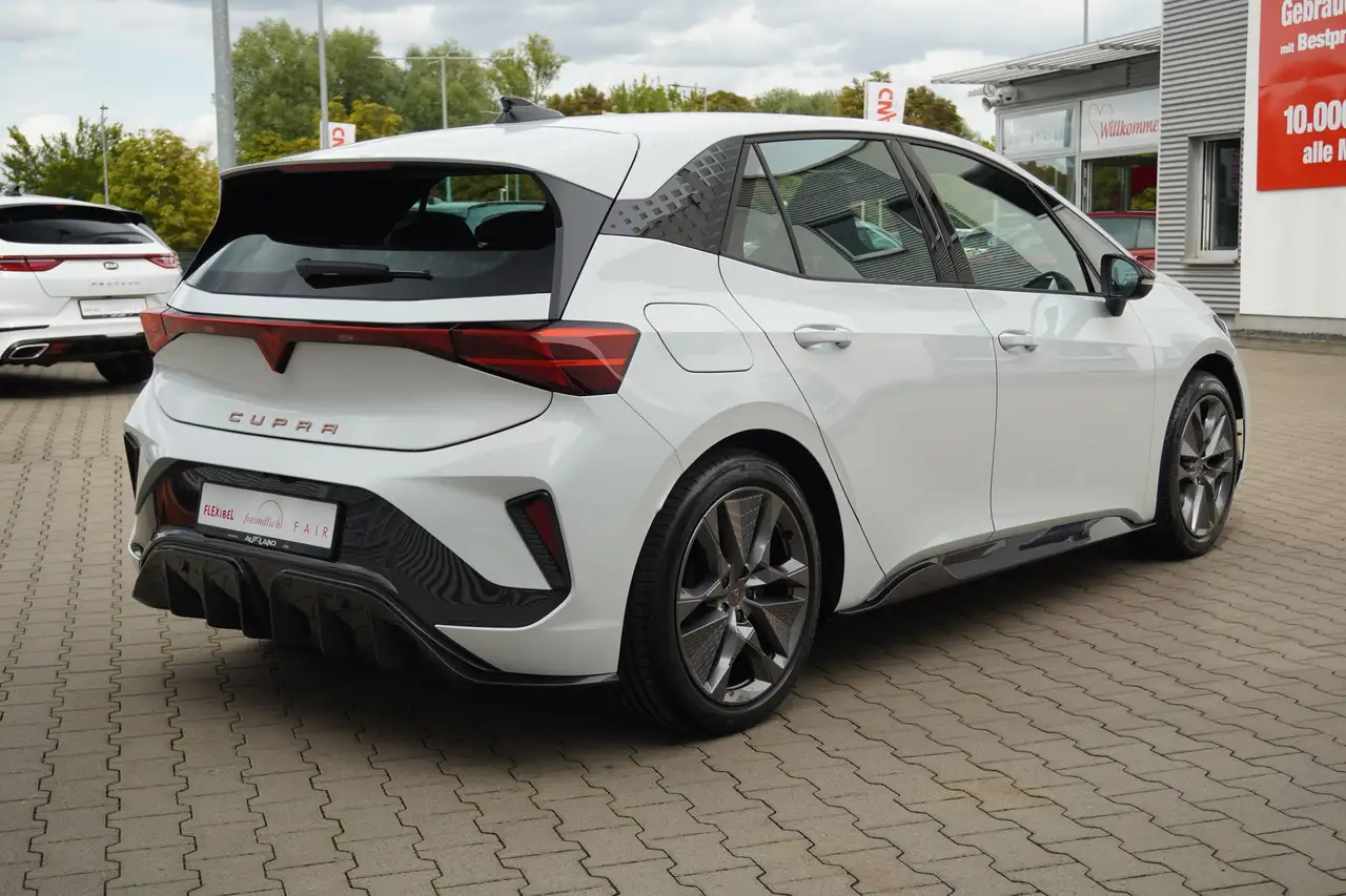 Cupra Born neues Modell Standheizung Kamera Keyless, миниатюра 6