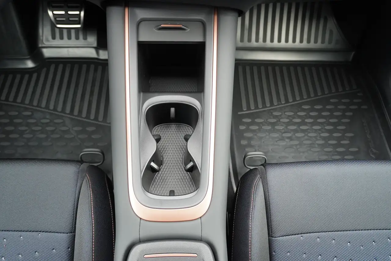 Cupra Born neues Modell Standheizung Kamera Keyless, миниатюра 21