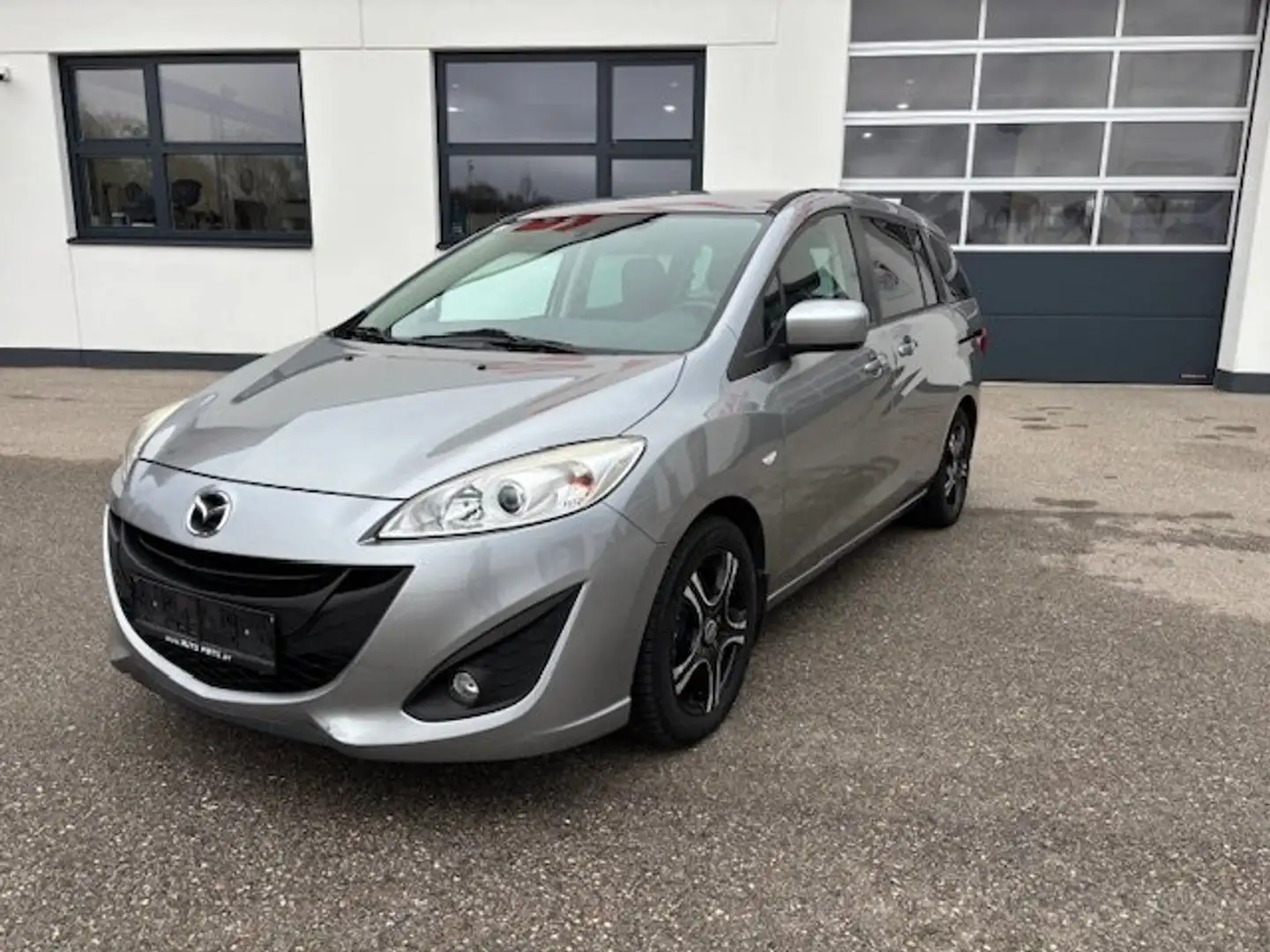 Mazda 5 CD116 Grau - 1