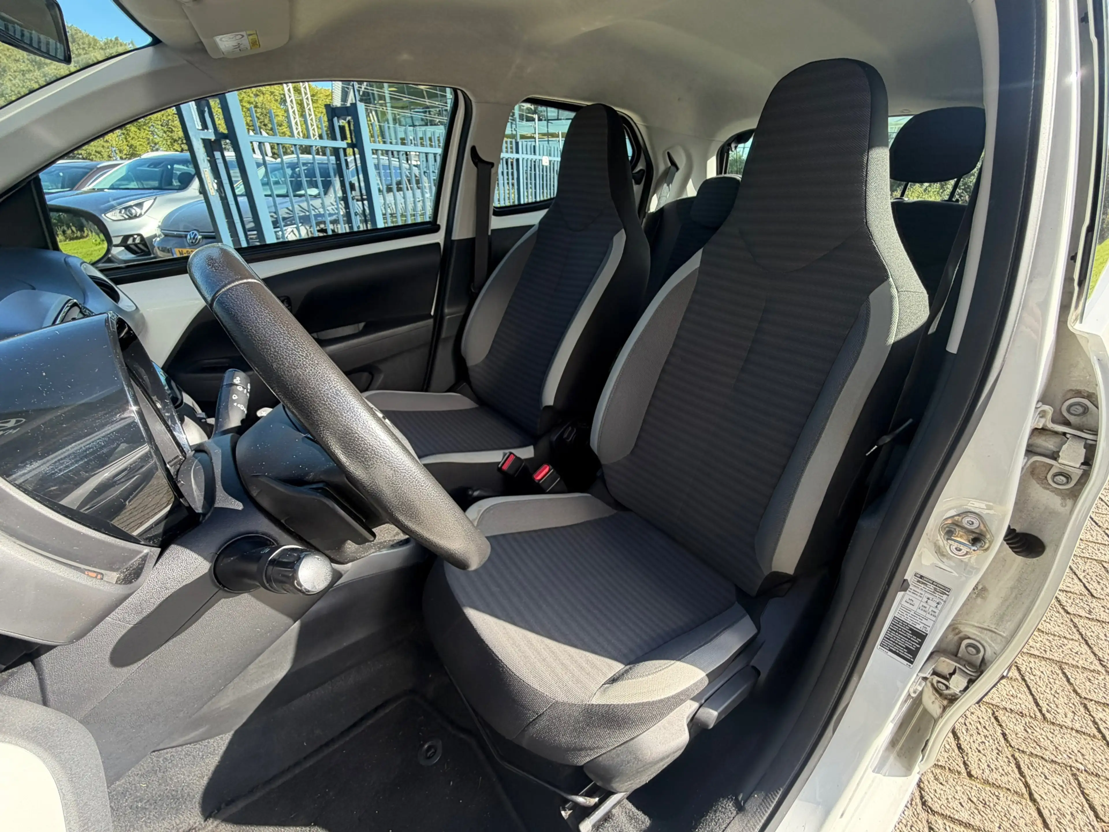 Toyota Aygo 1.0 VVT-i x-play Automaat Camera Carplay — photo 8