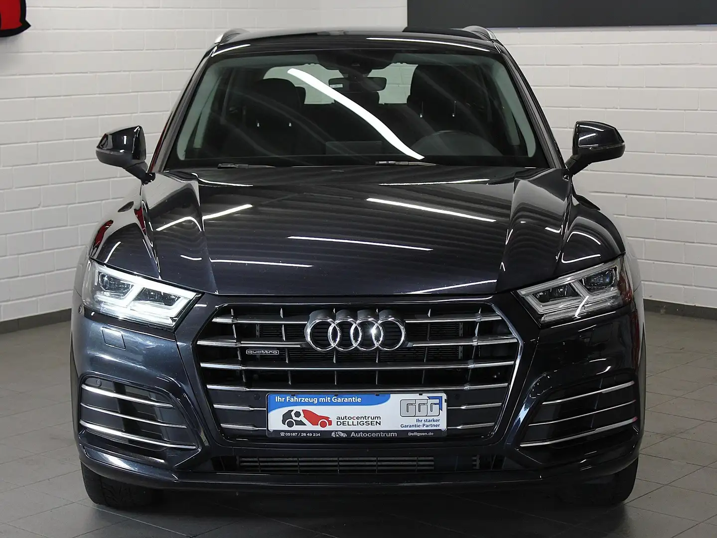 Audi Q5 55 TFSI e quattro S-line 2,0 Rfk BT Volldigital Blau - 2