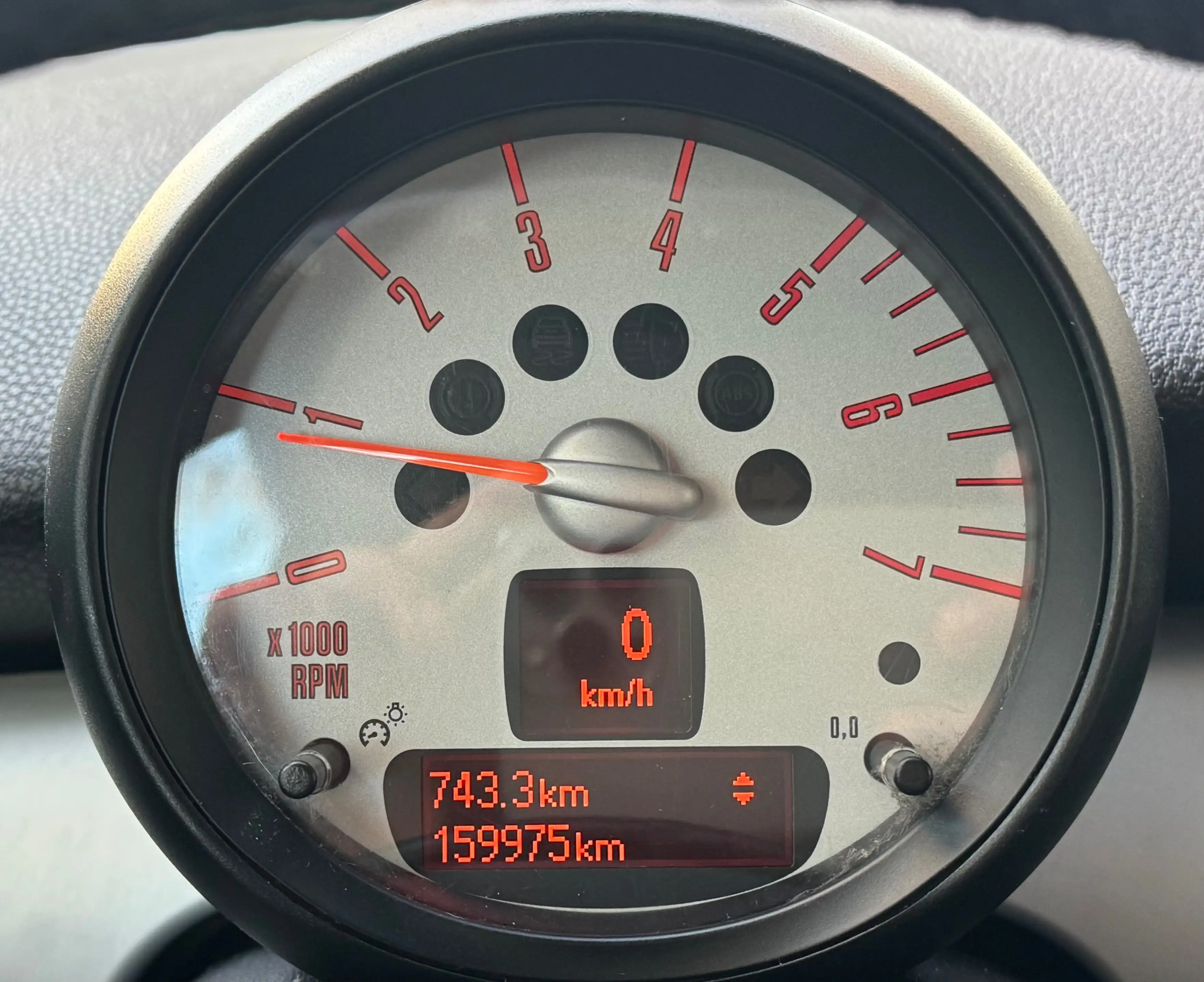 MINI Cooper D 1.6 DPF - Airco - Bluetooth — photo 7