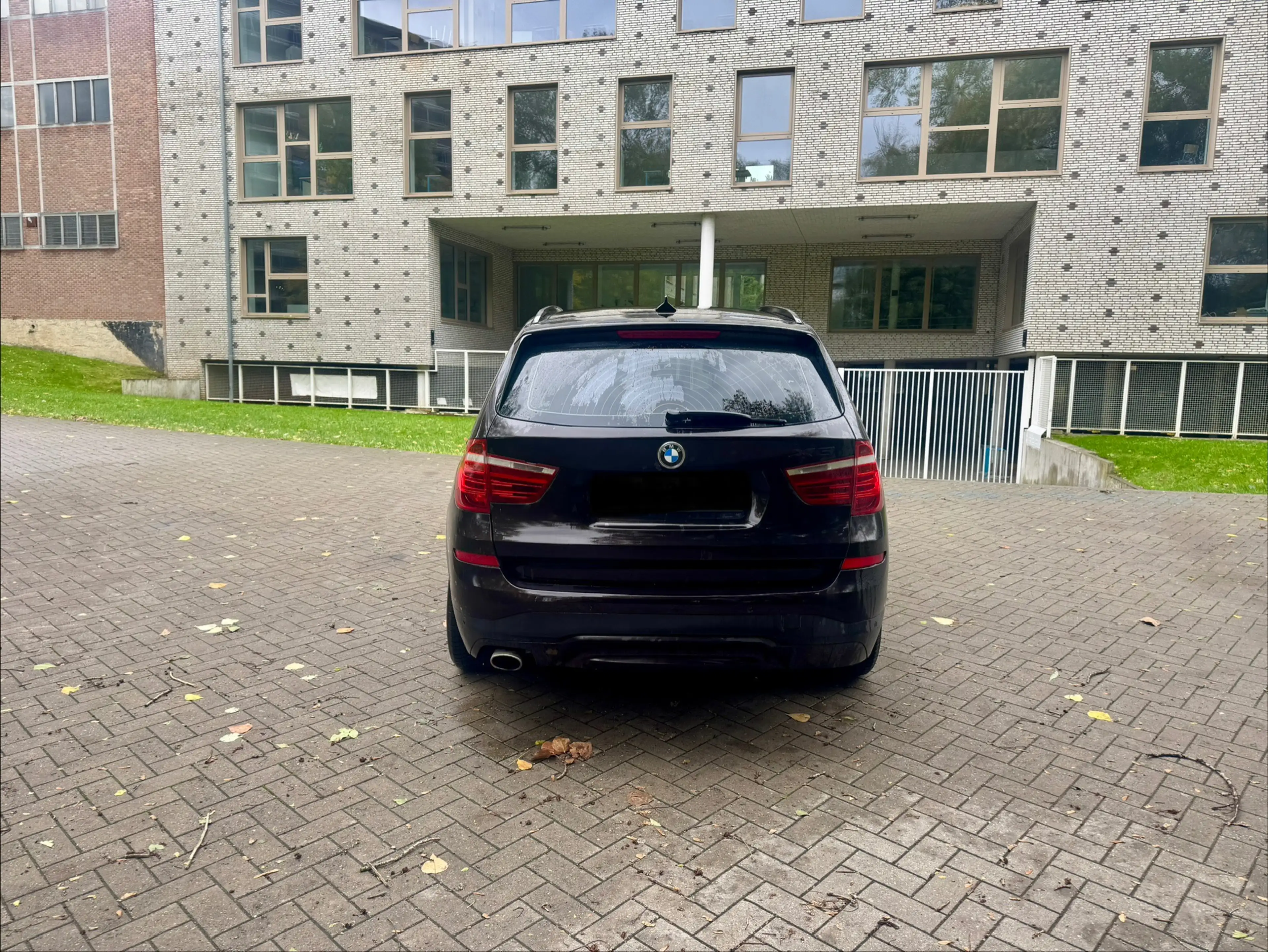 BMW X3 X3 2.0 d sDrive18 — photo 6