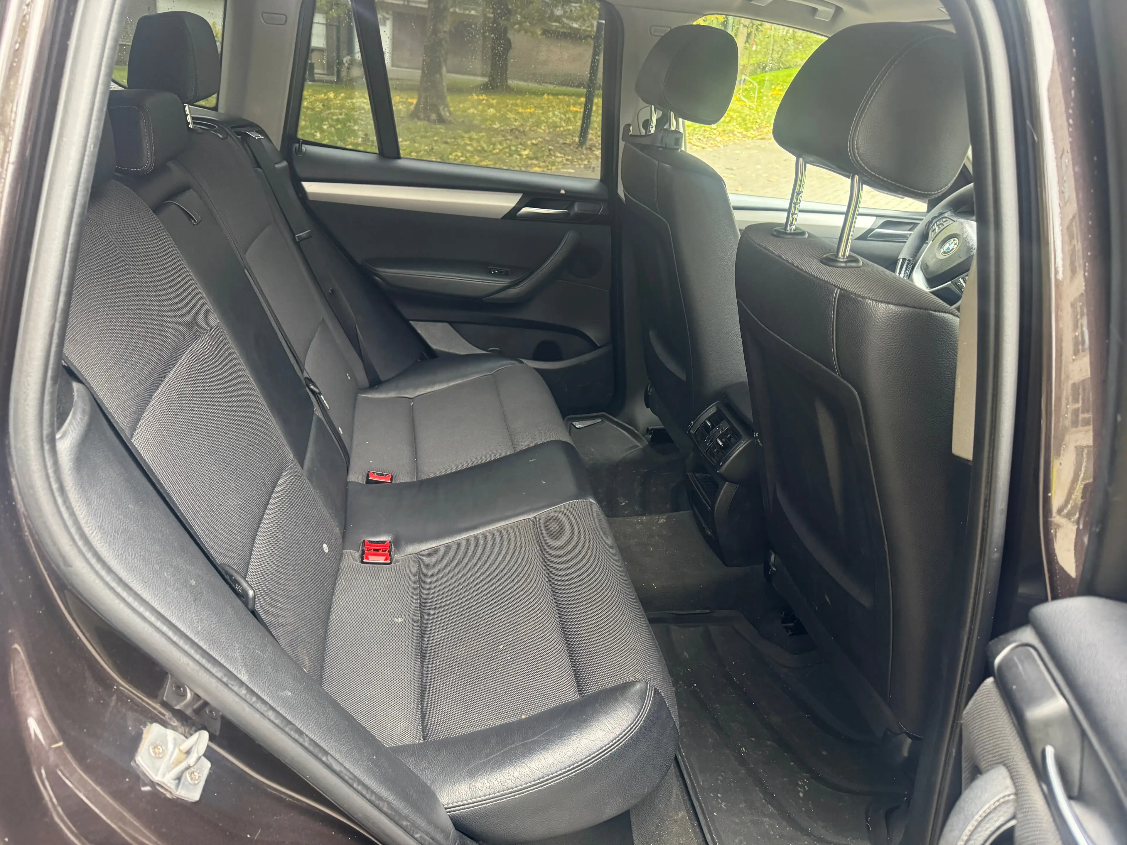 BMW X3 X3 2.0 d sDrive18 — photo 15