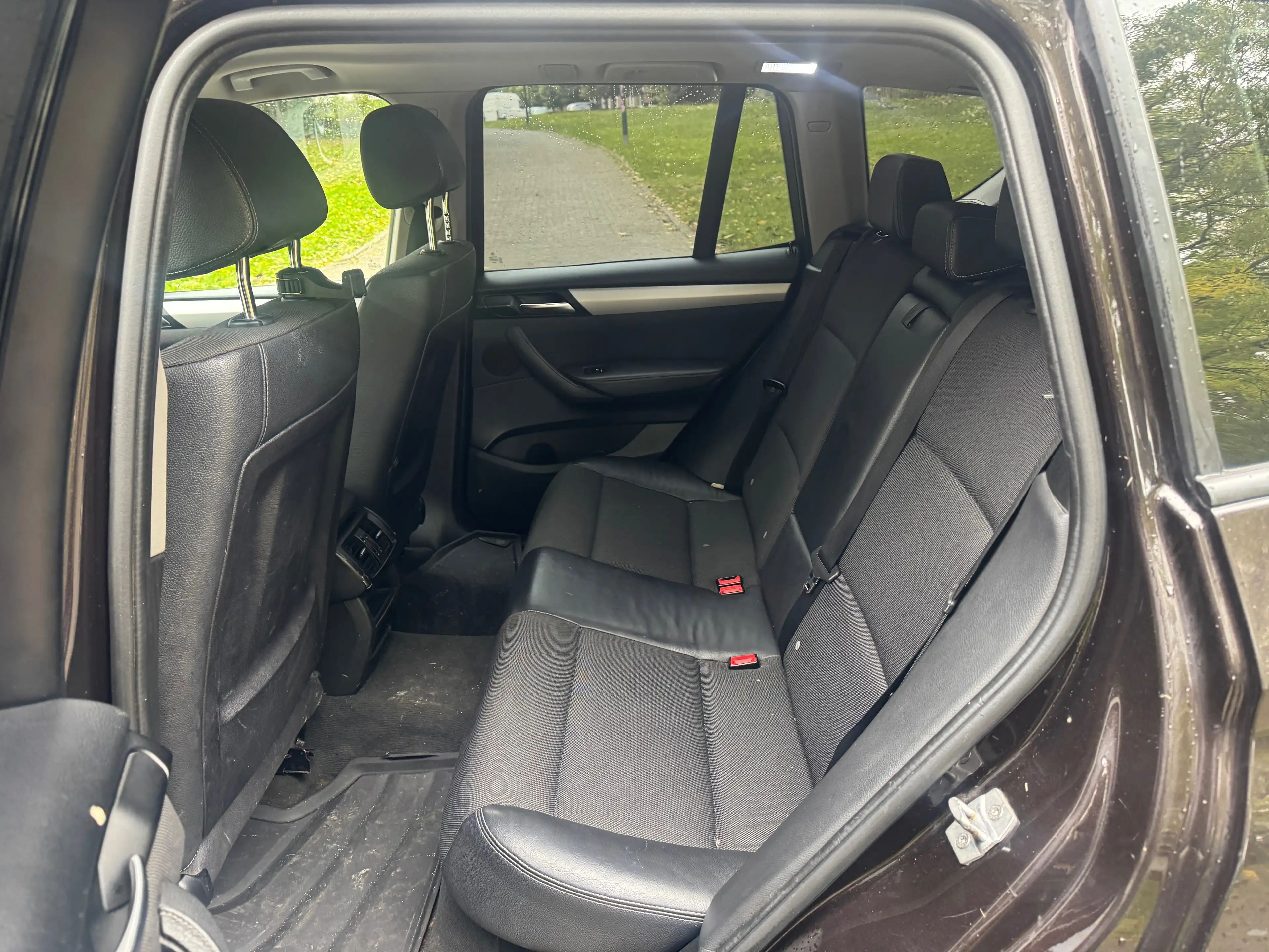 BMW X3 X3 2.0 d sDrive18 — photo 14