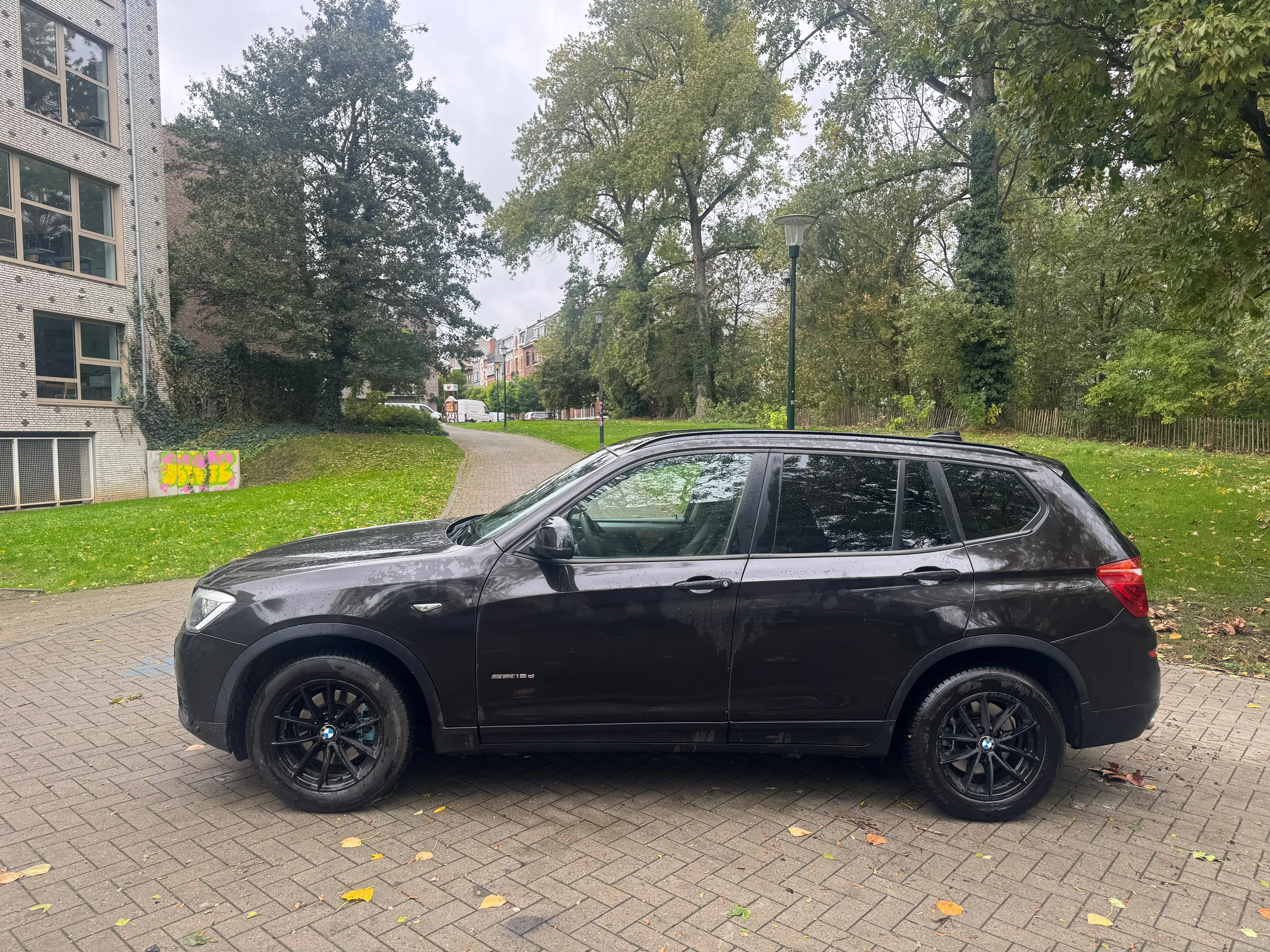 BMW X3 X3 2.0 d sDrive18 — photo 8