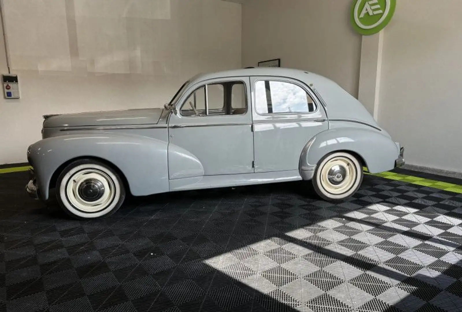 Peugeot Model A Luxe Gris - 2