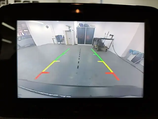Ford Tourneo Connect view 15