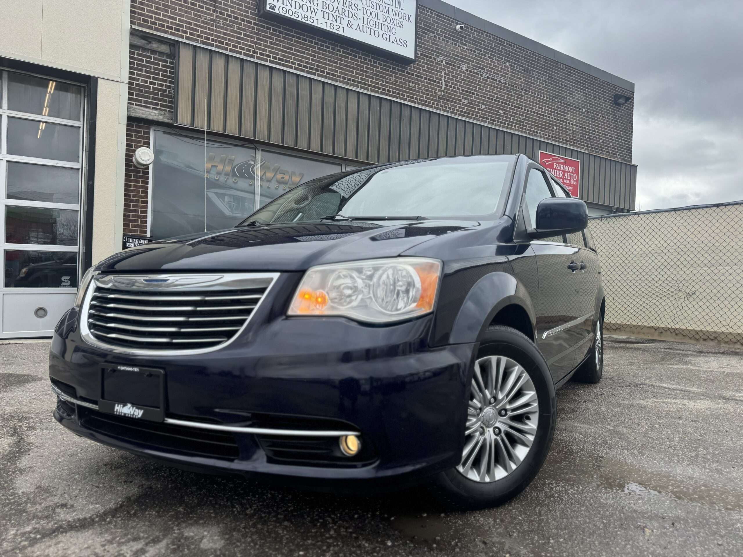2016 Chrysler Town & Country Touring-L CAMERA | LEATHER | STOW N' GO