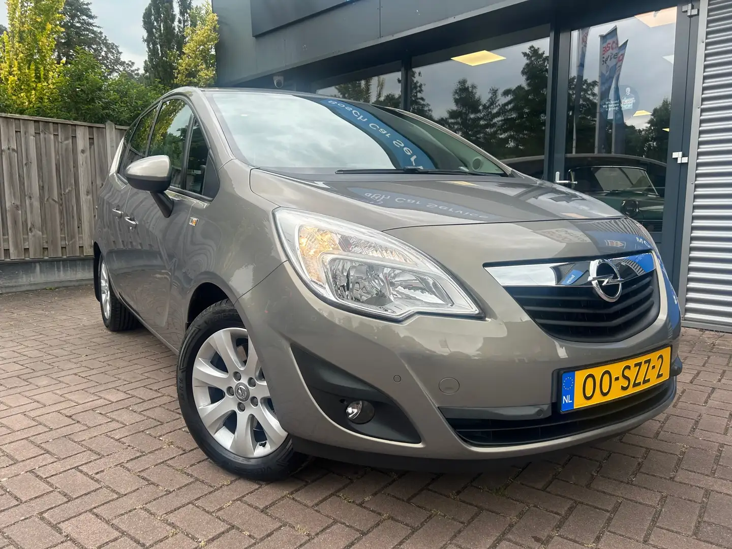 Opel Meriva 1.4T (140pk) Edition Navi, LM Velgen, PDC, Trekhaa Bruin - 2