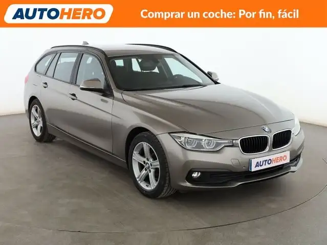 BMW 3 Series view 8