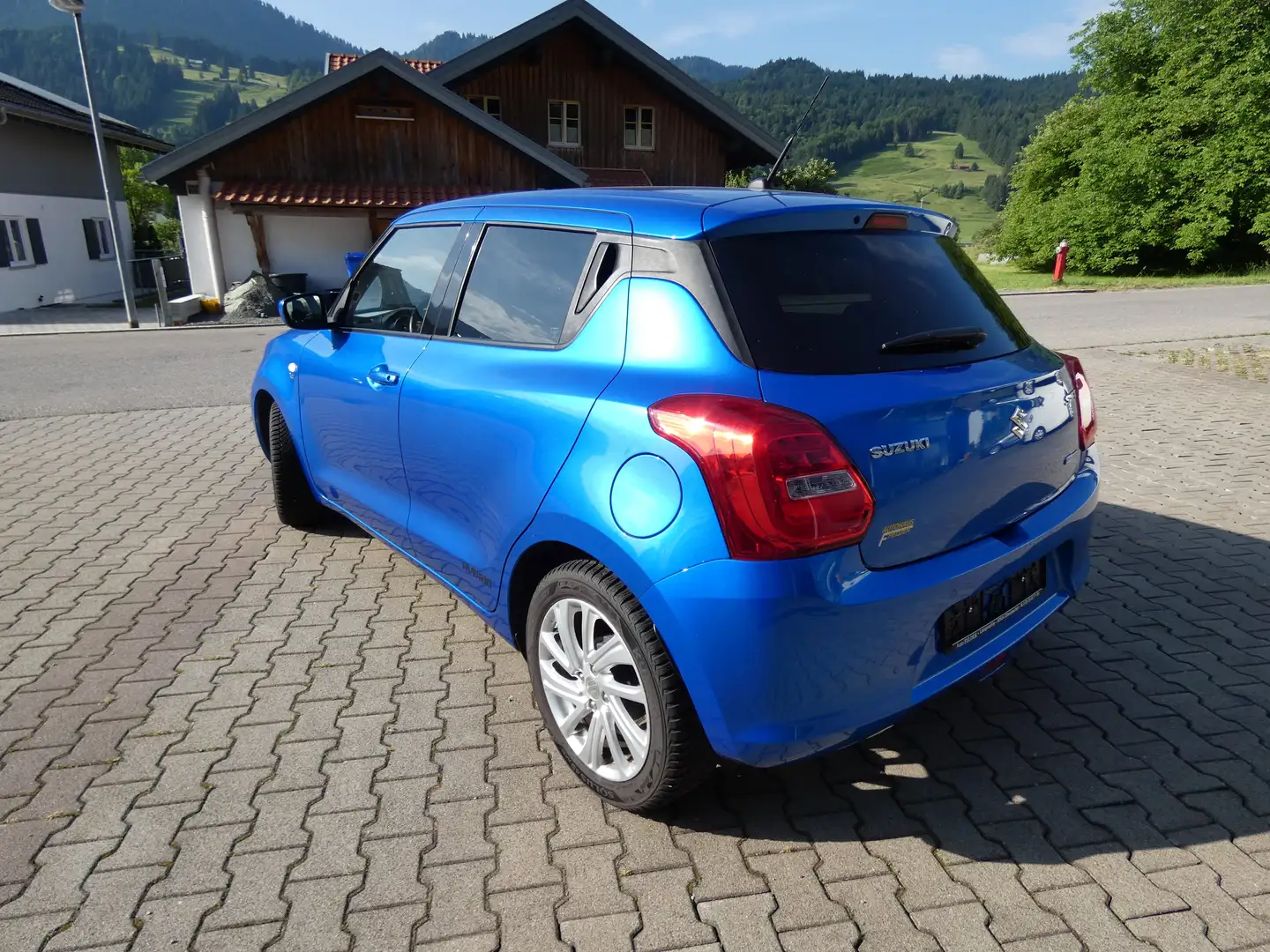 Suzuki Swift Comfort SHVS Hybrid 5trg*LED*AppLink*RCam* Blau - 2