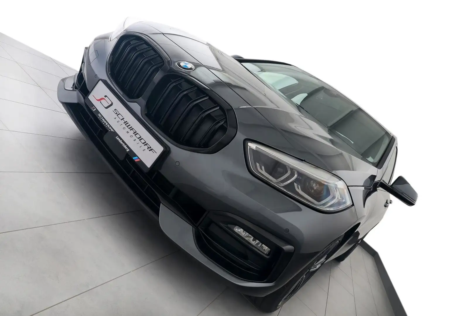 BMW 118 d Sport Line Shadow LiveCoPlus HUD RFK 17" Gris - 2