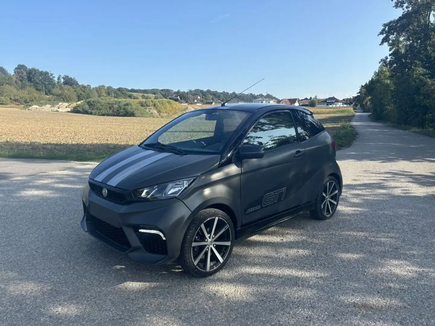 Aixam Coupe e Coupe GTI ''Benjie'' Grijs - 2