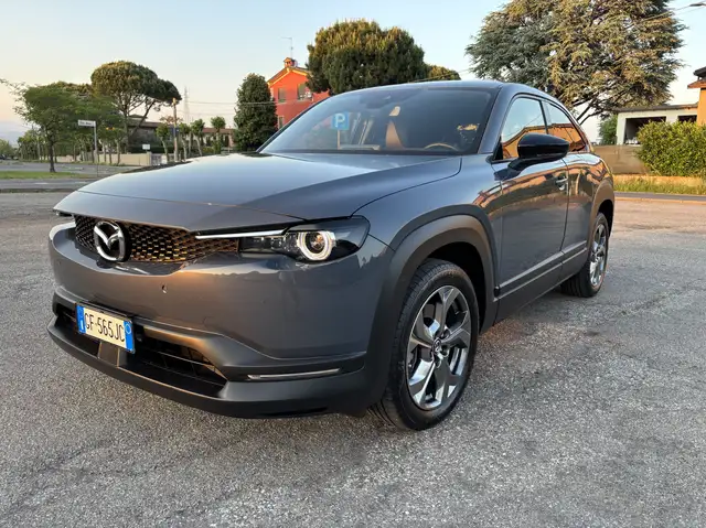 Mazda MX-30 MX-30 35,5kWh Exceed OBC 7,4kW