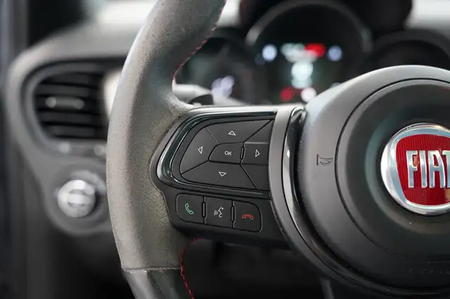 Fiat 500X view 8