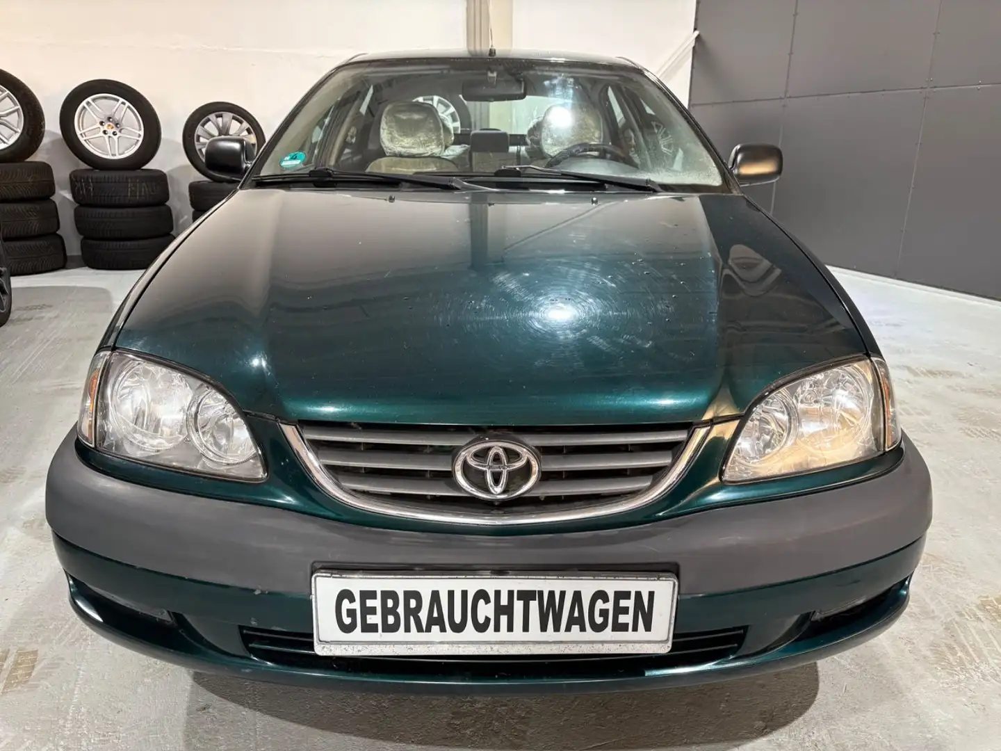 Toyota Avensis 1.8 Linea Sol*Klimaanlage* Grün - 2