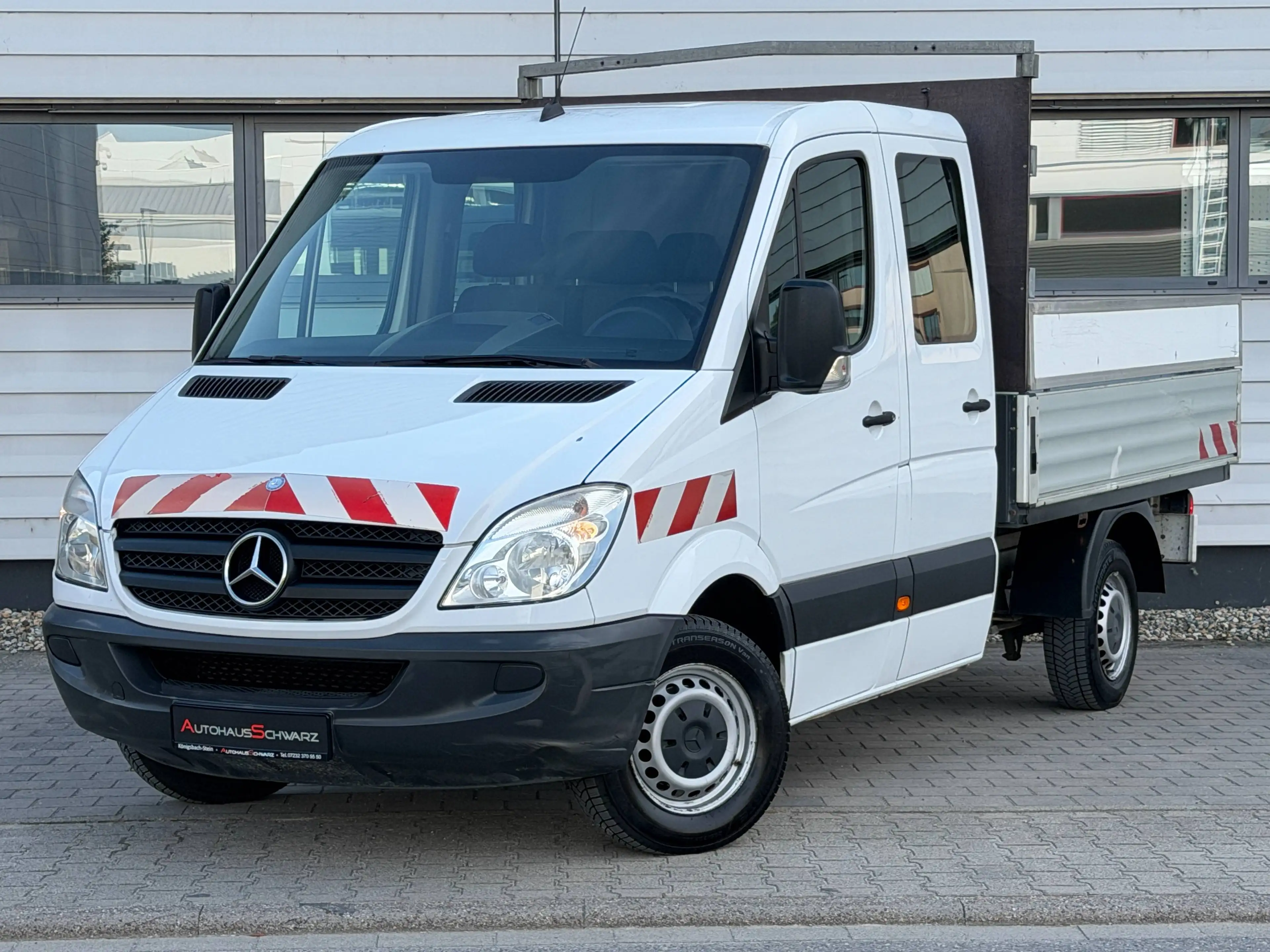 Mercedes-Benz Sprinter Pritsche 213CDI Euro5 AHK 7Sitzer Tüv 06/28 — photo 3